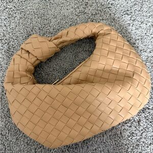 Cream knotted bag